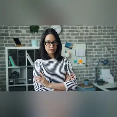 卫德德